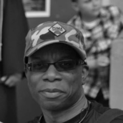 Joliet swinger hotwife & cuckold profile – Durkdigher on Rocktie