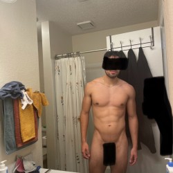 Charlotte swinger hotwife & cuckold profile – Xander000 on Rocktie