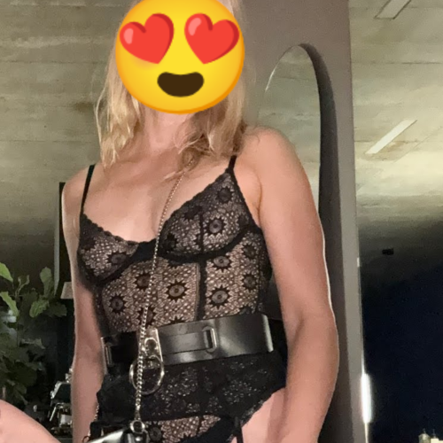 Danceslutz: Swingers Hotwife Cuckold