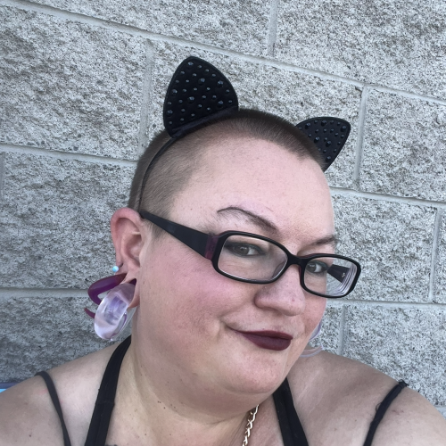 Azfunnerdycpl: Swingers Hotwife Cuckold