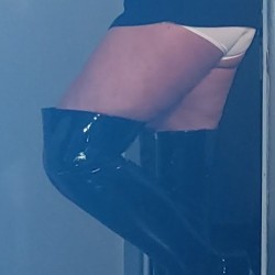influence: Swingers Hotwife Cuckold