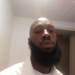 Savannah swinger hotwife & cuckold profile – screwdizzle577 on Rocktie