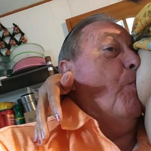 Gnorm123: Swingers Hotwife Cuckold