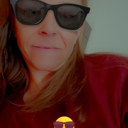 Winston Salem swinger hotwife & cuckold profile – Shesfire on Rocktie