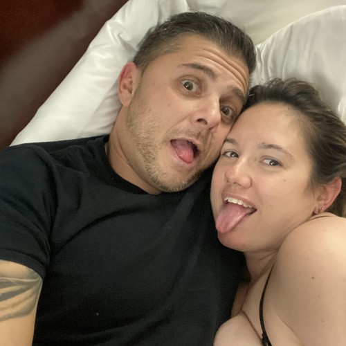 Philadelphia swinger hotwife & cuckold profile – Watchusfuck on Rocktie