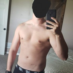 Overland Park swinger hotwife & cuckold profile – SsgtWatermelon on Rocktie