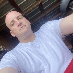 Gregclay: Swingers Hotwife Cuckold