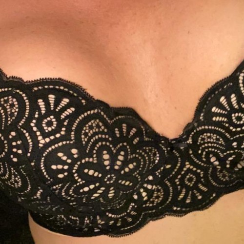 Memphis swinger hotwife & cuckold profile – JSR21 on Rocktie