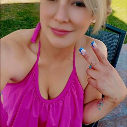 San Luis Potosí swinger hotwife & cuckold profile – BeRaL35 on Rocktie