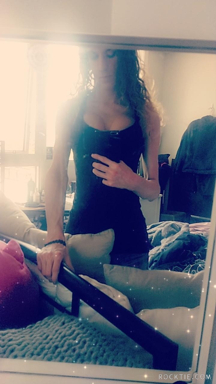 VioletteNoir member profile in Toronto, Ontario