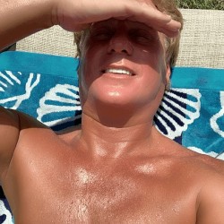 Oklahoma City swinger hotwife & cuckold profile – rc31 on Rocktie