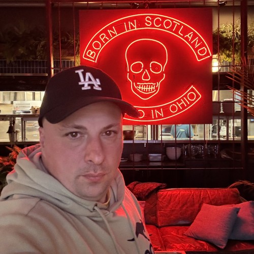 Rikitaly: Swingers Hotwife Cuckold