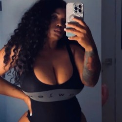 Isabella: Swingers Hotwife Cuckold