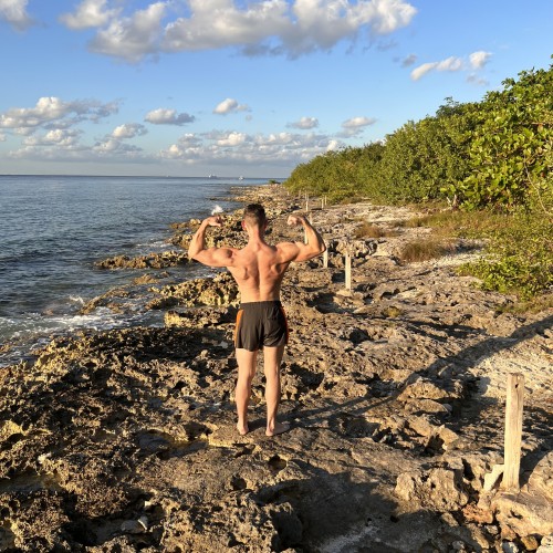 alex_stallion: Swingers Hotwife Cuckold