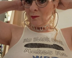  - Krissy4blkcock Photo