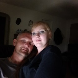 Swinger Hotwife Cuckold Wichita, Kansas - OneToughChicken