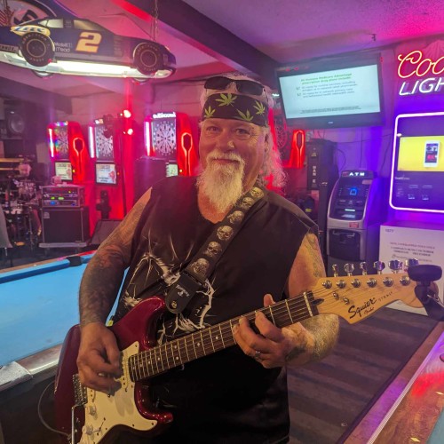 Lovesgivingoral: Swingers Hotwife Cuckold