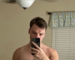 Looking to eat you out and maybe fuck or get cuckec